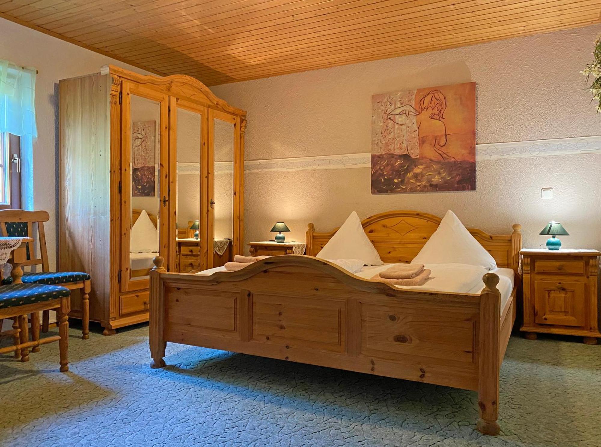 Ratags Kunsthandwerkerhaus Langenwolmsdorf Room photo